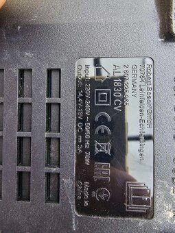 Predám akumulátor PBA a nabíjačku AL1830 CV Bosch - 2