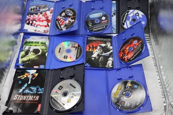PS2 balík 7 hier – The Getaway + Hulk + Stuntman +4 - 2