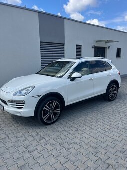 Porsche Cayenne - 2