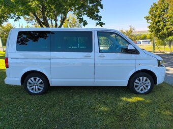 Volkswagen Multivan 2.0TDI 132kw DSG 2012 - 2