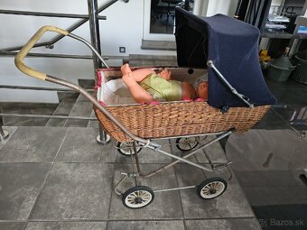 Retro prútený kočík pre bábiky - 2
