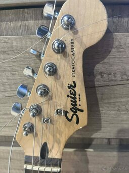 fender squier stocaster - 2
