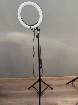 Študiove LED svetlo - 2