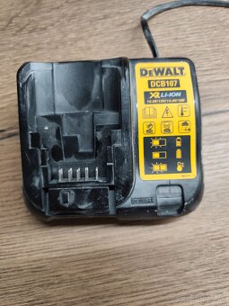 nabíjačky dewalt - 2
