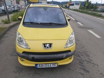 Peugeot 1007 1.4e Trendy - 2
