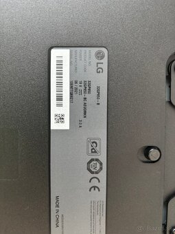 LG 32GP850 - 2