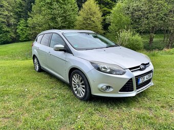 Ford Focus 1.6t 110kw titanium serviska - 2