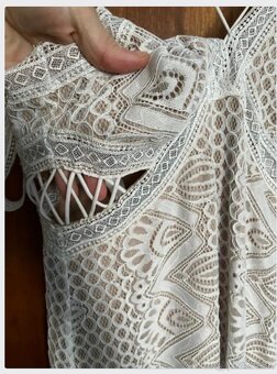 Šaty Guess veľ. XS/S - 2