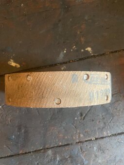 Brzdova pakna Jawa/CZ 175,250,350 ulozenka - 2