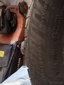 215/60r16 zimné gumy na diskoch - 2