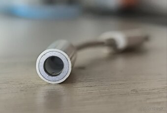 Apple Lightning → 3,5 mm jack redukcia (adaptér na slúchadlá - 2