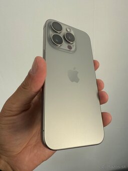 iPhone 15 pro 128 GB - 2