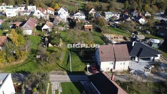 Stavebný pozemok s výbornou dostupnosťou – Banky, okres Prie - 2
