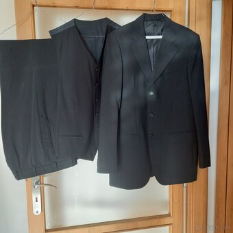 Predám pánske obleky - 2