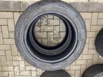 235/55R19  Hankook - 2