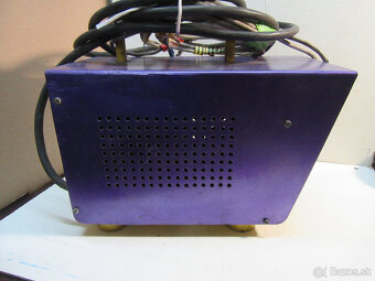 nabíjačka na 12 voltov - 2