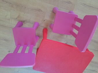 Stôl a stolicky ikea mammut - 2