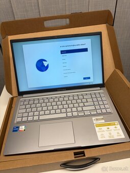 ASUS Vivobook X1504V - komplet nový - 2
