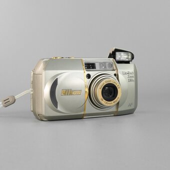 Nikon Lite Touch Zoom 130 ED - 2