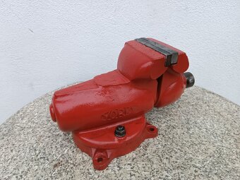 Zverák YORK 125A - 2