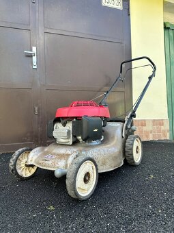 Honda Izy benzínová kosačka - 2