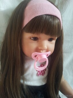 Realisticka babika - 2