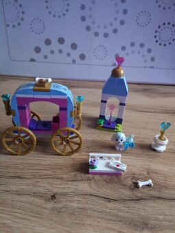 Lego Disney 41141 Tekvicový kráľovský kočiar - 2