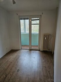 4-izbovy byt na Chrenovej, Brezova ulica, 2x balkon - 2
