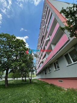 Na predaj - zariadená garsónka + loggia Bratislava - Vajnory - 2