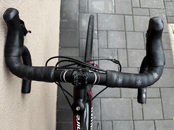 Cestny bicykel SPECIALIZED karbón - 2