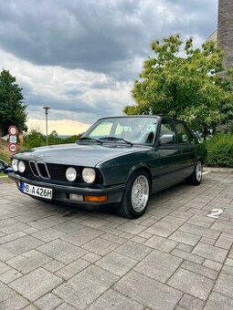BMW E28 525 eta M20B27 - 2