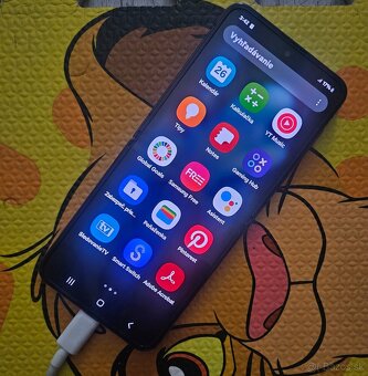 Samsung galaxy z flip 4..blbne displej - 2