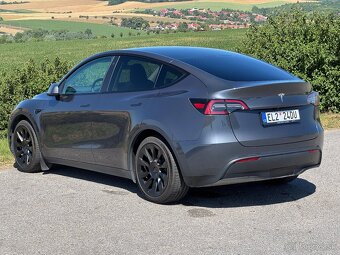 Tesla Model Y Standard Range Tažné 2023 87k km SoH 96% - 2