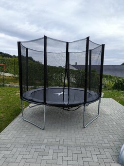 Predám trampolínu - 2