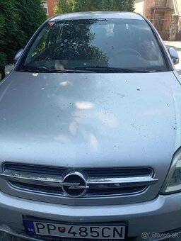 Predám Opel Vectra - 2