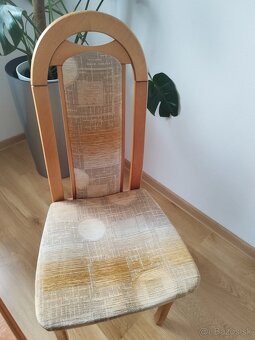 Jedálenský stôl+4stolicky - 2