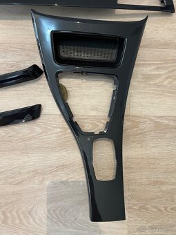 interierový dekor bmw e90 e91 - 2