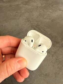 Predám Airpods 2 - 2