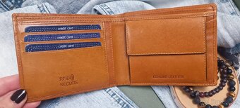 Kožená peňaženka - 2