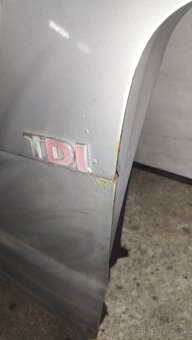 Vw Touran kofrove dvere - 2