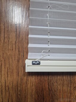 Biele žalúzie na okná - 2