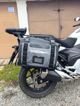 HONDA NC 750X manuál - 2