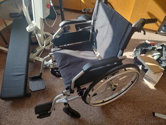 Invalidny vozik 48cm - 2