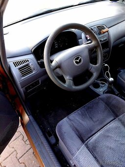 Mazda Premacy - 2