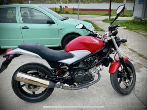 Honda VTR 250 - 2