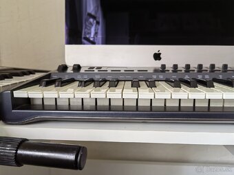 M-audio oxygen 49 MK3 - 2