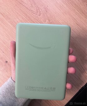 Čítačka e-knihy Kindle 2024 - 2