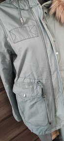Bershka teplá bunda vel. S - 2