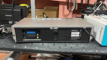 SONY VHS rekordér 2x - 2