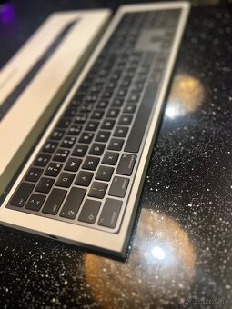 Apple magic keyboard - 2